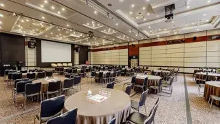 Leonardo Royal Hotel London Tower Bridge